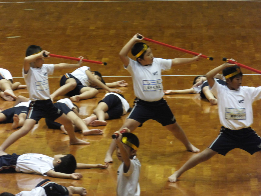 学校ダンス発表会写真