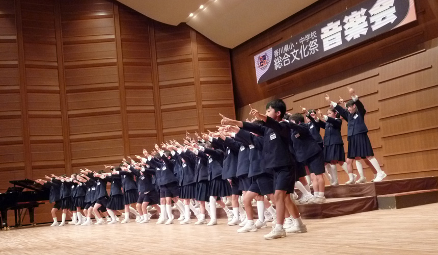 音楽会写真　小学生の部